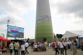 Bild: Die Windkraftanlage in Mihla beim TEAG Tag der offenen Tür 2017